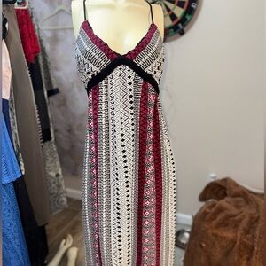 Mi Ami Julian Border Print maxi dress burgundy black white size L